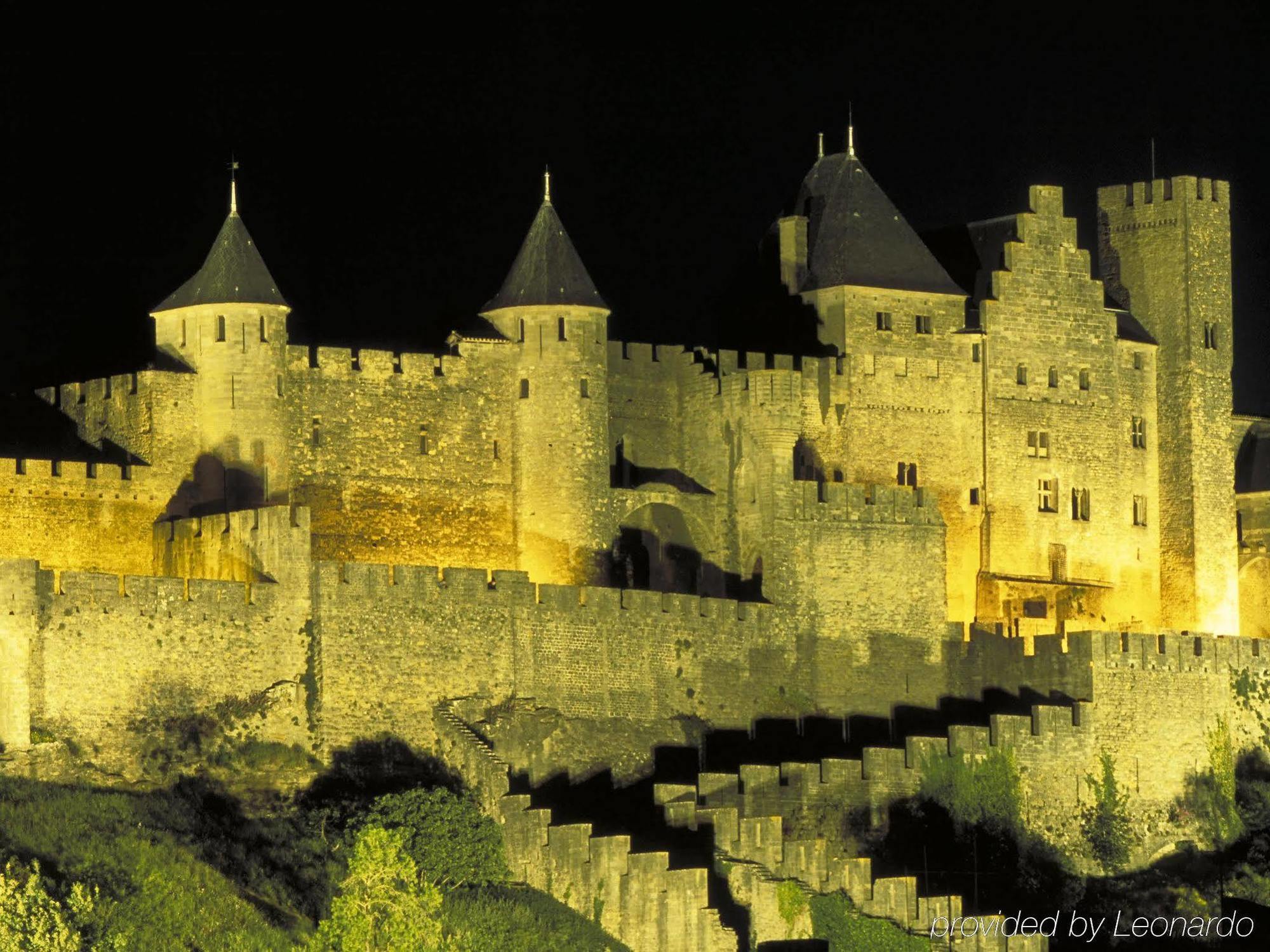 Mercure Carcassonne La Cite Hotel Exterior photo